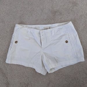 White cotton shorts
